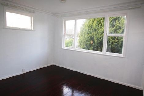 Photo of property in 1/7 Barbary Avenue, Kelston, Auckland, 0602