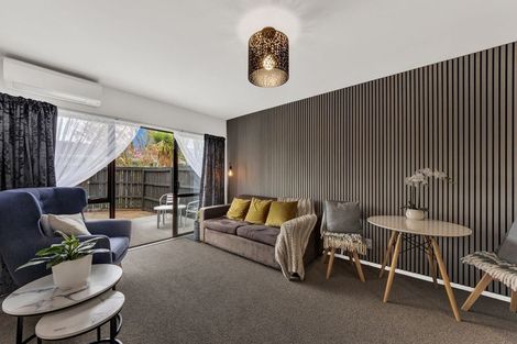 Photo of property in 2/65 Champion Street, Edgeware, Christchurch, 8013