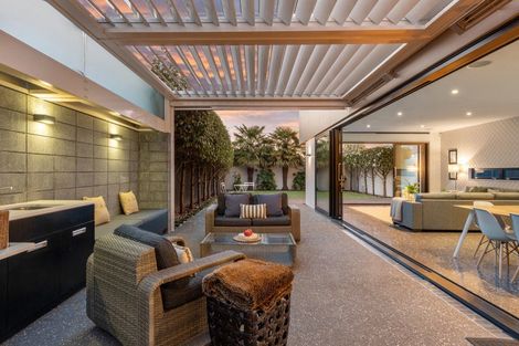 Photo of property in 48 Office Road, Merivale, Christchurch, 8014