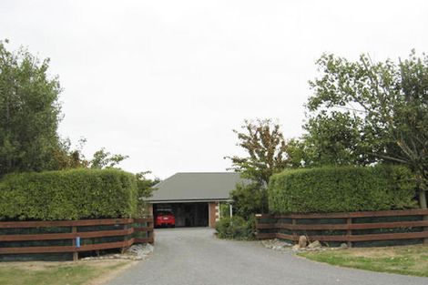 Photo of property in 14 Fairhurst Place, Rolleston, 7614