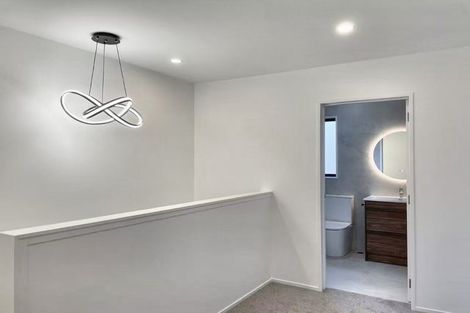 Photo of property in 15b Pipitea Place, Massey, Auckland, 0614