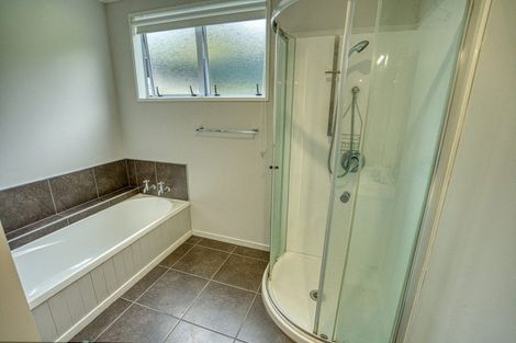 Photo of property in 2147 Lake Brunner Road, Inchbonnie, Kumara, 7875