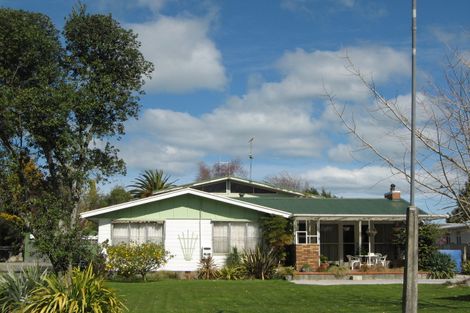 Photo of property in 4 Marine Parade, Wairoa, 4108