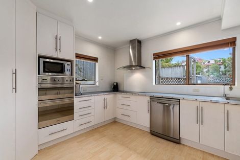 Photo of property in 9 Glenwood Avenue, Birkenhead, Auckland, 0626