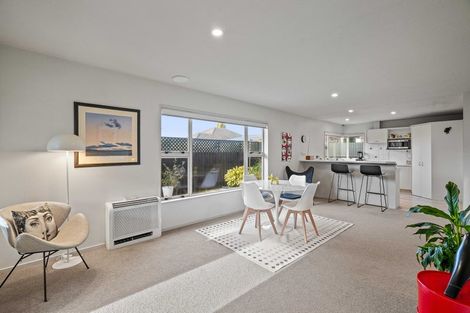 Photo of property in 206a Knowles Street, St Albans, Christchurch, 8052