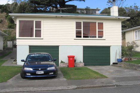Photo of property in 29 Bancroft Terrace, Newlands, Wellington, 6037