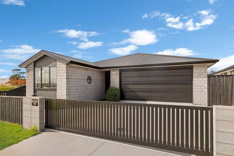 Photo of property in 136 Union Drive, Papamoa, 3118