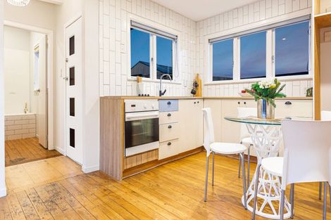 Photo of property in 1/637 Swanson Road, Swanson, Auckland, 0612