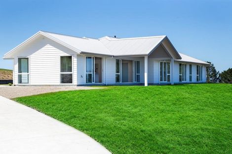 Photo of property in 409 Old North Road, Kumeu, 0892