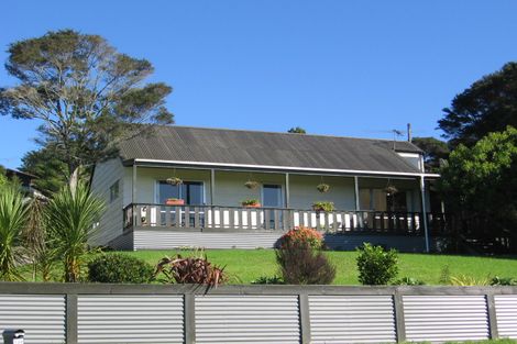 Photo of property in 9 Wirihana Road, Titirangi, Auckland, 0604