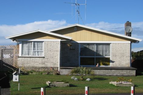 Photo of property in 3 Lindsay Crescent, Nawton, Hamilton, 3200