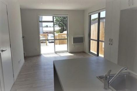 Photo of property in 10 Kanorau Place, Mangere, Auckland, 2022