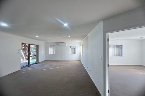 Photo of property in 19 Wessex Place, Rototuna North, Hamilton, 3210