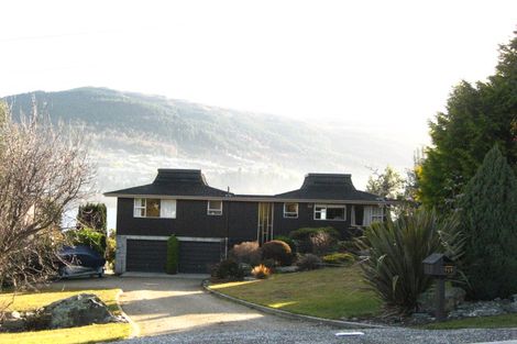 Photo of property in 717 Peninsula Road, Kelvin Heights, Queenstown, 9300