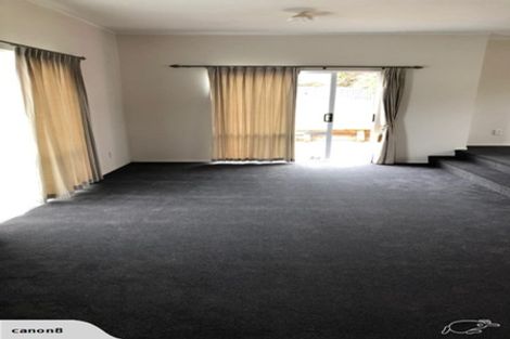 Photo of property in 33 Addison Drive, Glendene, Auckland, 0602