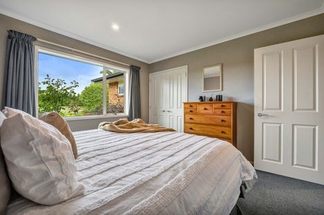 Photo of property in 550 Mountain Road, Lepperton, New Plymouth, 4373