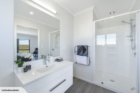 Photo of property in 4 Syrah Grove, Te Kauwhata, 3710