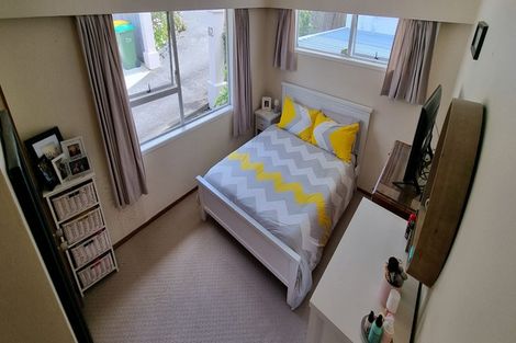 Photo of property in 1/64 Hebron Road, Waiake, Auckland, 0630