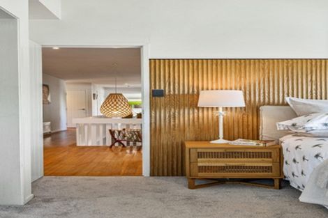 Photo of property in 25 Maxwelton Drive, Mairangi Bay, Auckland, 0630