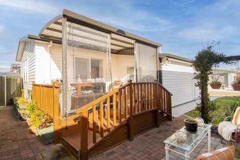 Photo of property in 11 Kamahi Crescent, Papamoa Beach, Papamoa, 3118