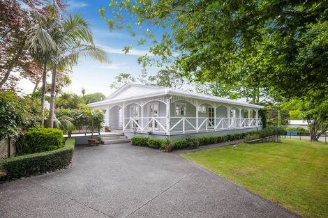 Photo of property in 10 Opanuku Road, Henderson Valley, Auckland, 0612