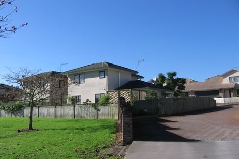 Photo of property in 1/19 Roanoke Way, Albany, Auckland, 0632