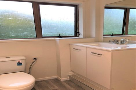 Photo of property in 1/13 Heron Place, Pakuranga Heights, Auckland, 2010