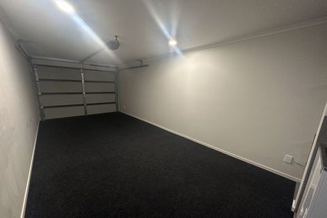 Photo of property in 10c Neilon Place, Northcross, Auckland, 0632