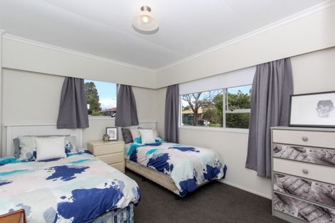 Photo of property in 26 Truby King Street, Merrilands, New Plymouth, 4312