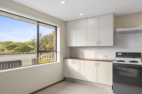 Photo of property in 54 Marine Parade, North New Brighton, Christchurch, 8083