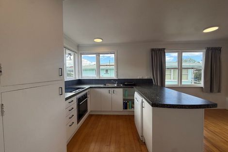 Photo of property in 30a Windsor Road, Bellevue, Tauranga, 3110