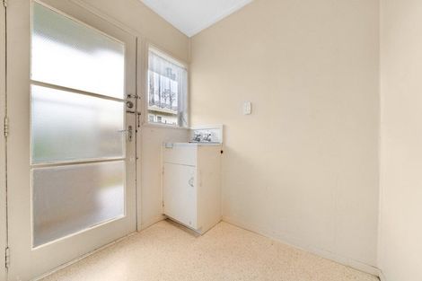 Photo of property in 1/22a Kelvyn Grove, Hillpark, Auckland, 2102