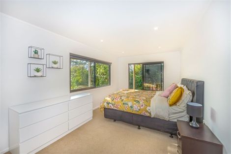 Photo of property in 19 Marae Road, Greenhithe, Auckland, 0632