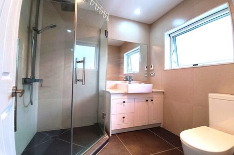 Photo of property in 73 Rosewell Crescent, Flat Bush, Auckland, 2019