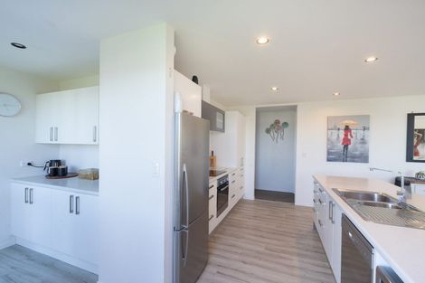 Photo of property in 26 Weka Street, Mangawhai, 0505