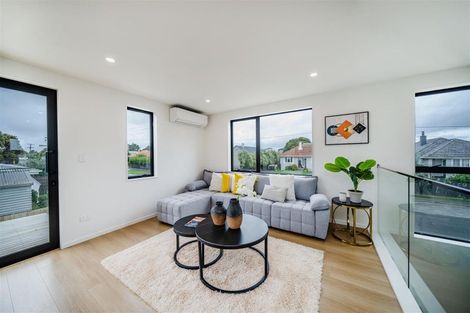 Photo of property in 11b Arimu Road, Papakura, 2110