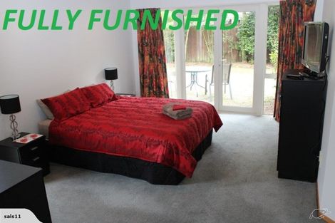 Photo of property in 4 Monterey Place, Parklands, Christchurch, 8083