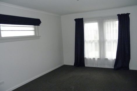 Photo of property in 35 Mary Street, Winton, 9720