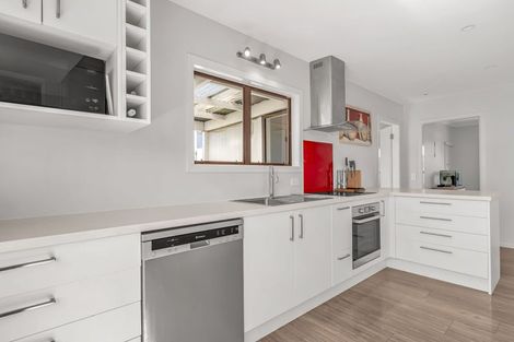 Photo of property in 210 Whitby Road, Wakefield, 7025