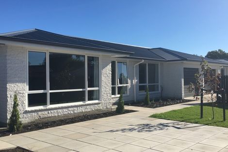 Photo of property in 2/7b Camrose Place, Ilam, Christchurch, 8041