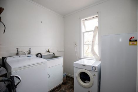 Photo of property in 76 Pipiroa Road, Ngatea, 3503