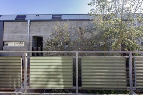 Photo of property in 2/235 Salisbury Street, Christchurch Central, Christchurch, 8013