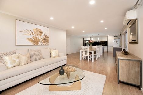 Photo of property in 109 Babich Road North, Ranui, Auckland, 0612