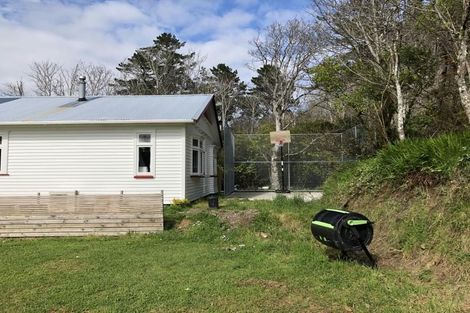 Photo of property in 6 Avro Road, Blue Mountains, Upper Hutt, 5371
