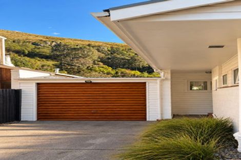 Photo of property in 16 Sumnervale Drive, Sumner, Christchurch, 8081