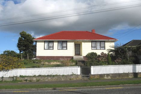 Photo of property in 38 Gloucester Street, Cannons Creek, Porirua, 5024