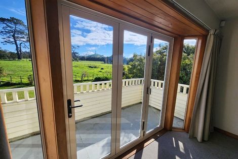Photo of property in 94 Campbell Road, One Tree Hill, Auckland, 1061