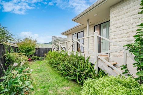 Photo of property in 19a Ruru Street, Waikanae, 5036