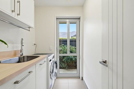 Photo of property in 20 Churchill Drive, Rangiora, 7400