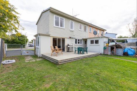 Photo of property in 4 Renfrew Place, Highbury, Palmerston North, 4412